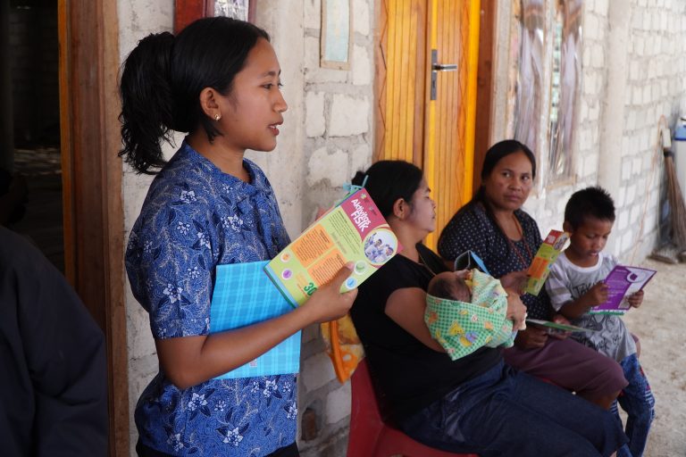 Edukasi Gizi Seimbang dan PMBA bagi Orang Tua di Sumba Timur